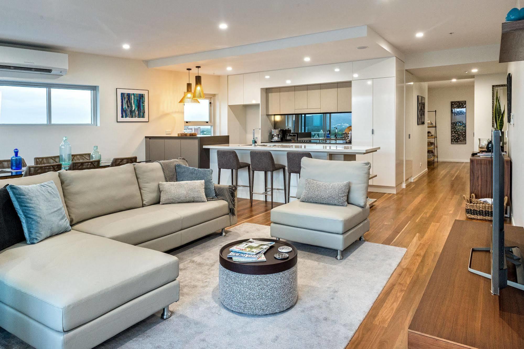 Empire Apartment Hotel Rockhampton Bagian luar foto